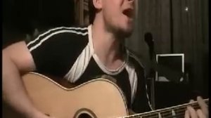 Туманный вечер на город опустито