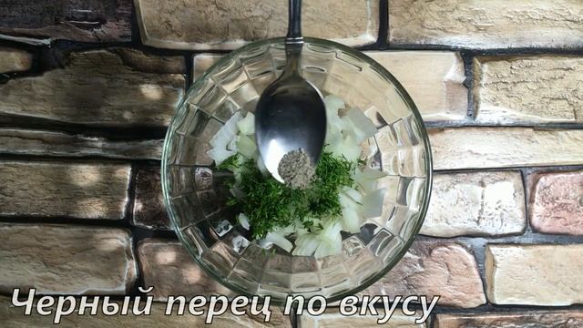 Салат с жареным картофелем. Вкуснятина из ничего! смотреть онлайн