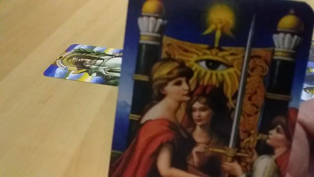 4 КОРОЛЕВЫ.💟💥КАКОЙ МУЖЧИНА ЗА ВАМИ НАБЛЮДАЕТ ИЛИ СЛЕДИТ... смотреть онлайн