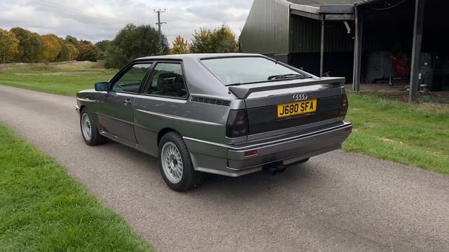 1992 Audi UR Quattro 2.2 Turbo RR 20V смотреть онлайн