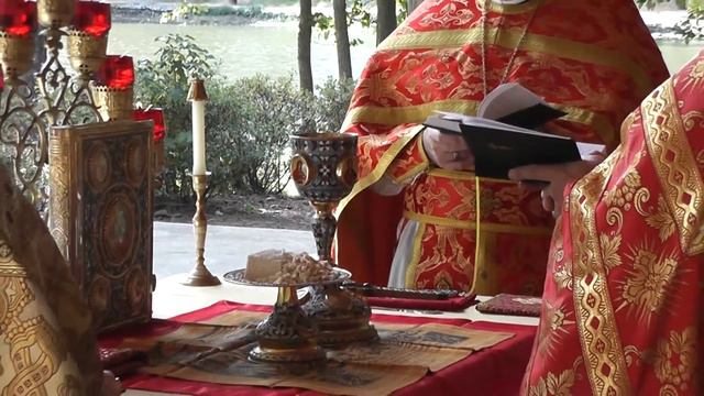 Divine Liturgy at City Lake Park смотреть онлайн