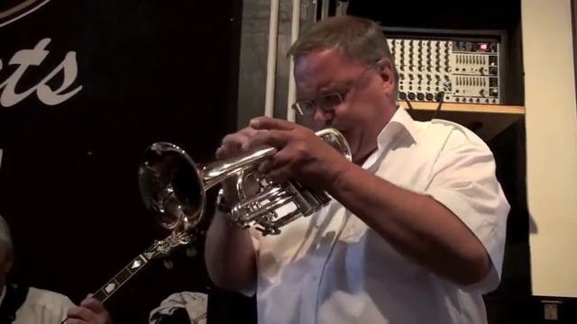 Cake Walking Babies From Home / DARKTOWN JAZZBAND смотреть онлайн