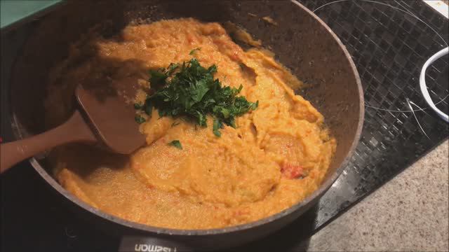 Кабачковая икра "Сливочная", быстрая и вкусная! смотреть онлайн