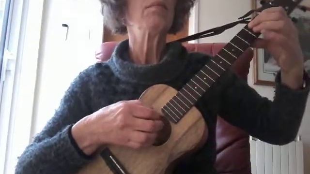 SERENADE смотреть онлайн