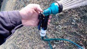 Полив при помощи насоса "Ручеек". Пистолет для полива, обзор схемы!