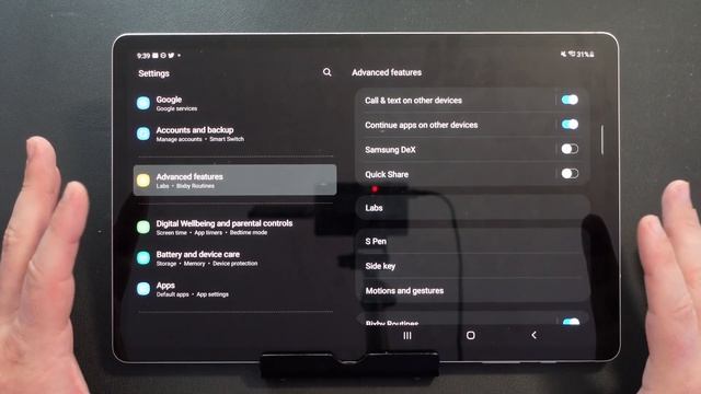 Galaxy Tab S7 FE First 20 Tips and Tricks To Do! смотреть онлайн