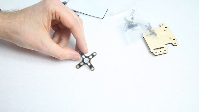 RIPPER R690 (FPV) Wing - Diatone's First Airplane :) - Show & Tell смотреть онлайн