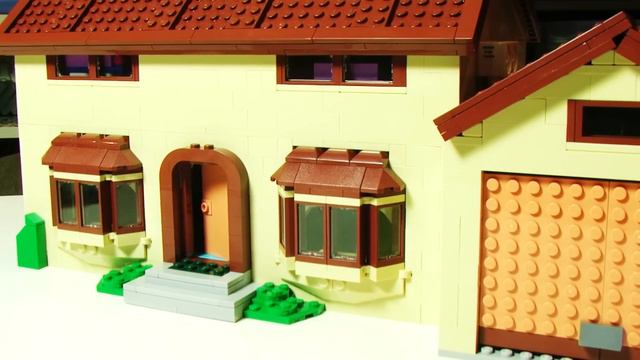 LEGO The Simpsons House. Обзор набора - Brickworm смотреть онлайн