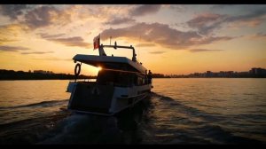 Теплоход «Адмиралтеец»