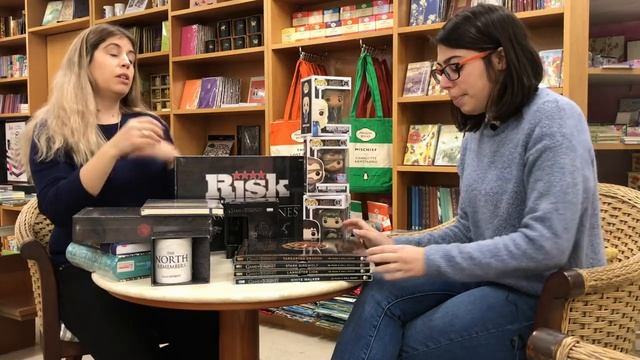 Игра престолов: интервью из книжного. Жизнь на английском. смотреть онлайн