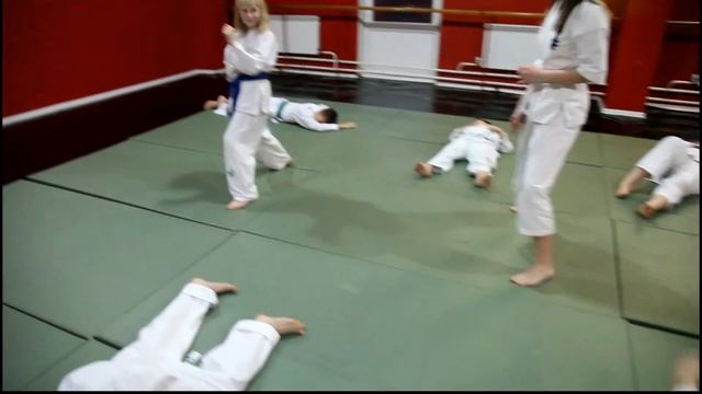 Бесконтактное каратэ сильнейшее средство боя смотреть онлайн