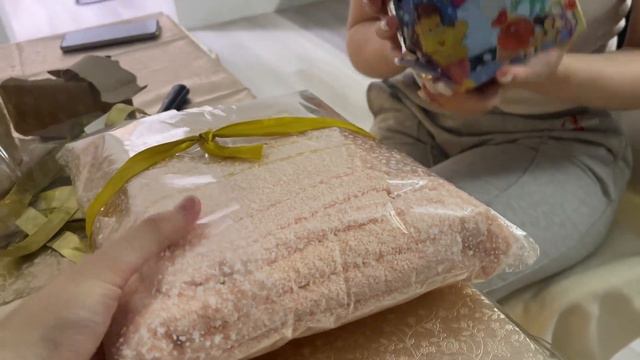 Поздравление подписчиков с 2023 годом🎄🎉🥳 Распаковка подарков🎁 смотреть онлайн