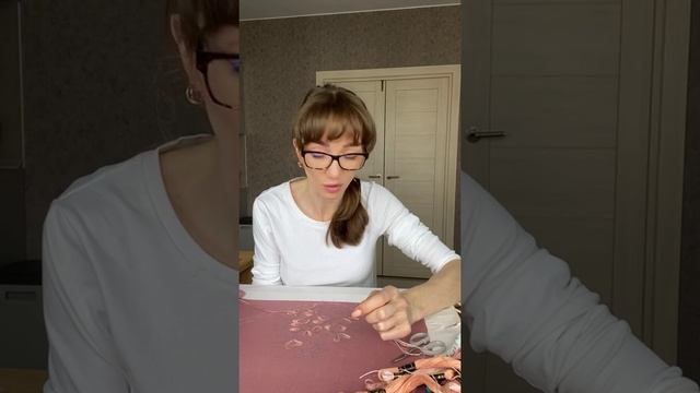 Владимирский верхошов | Процесс вышивки смотреть онлайн