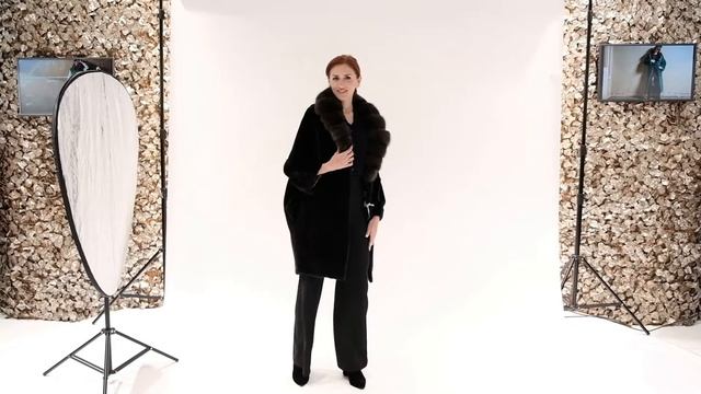 Пальто Эсмеральда из меха норки Blackglama с воротником из соболя - Sarigianni Fur Fashion смотреть онлайн