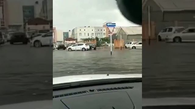парковка тц красная площадь смотреть онлайн