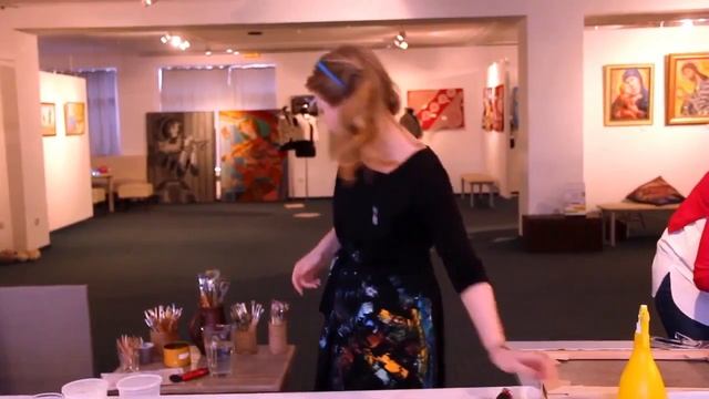 Как загрунтовать холст: мастер-класс художника Александры Тарасовой смотреть онлайн