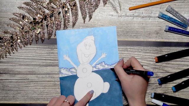 Как нарисовать новогодний рисунок - снеговик Олаф и зимний пейзаж просто и быстро. Скетчинг. смотреть онлайн