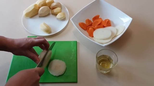 Короп запечений з картоплею в духовці /Короп в фользі/Baked Carp смотреть онлайн