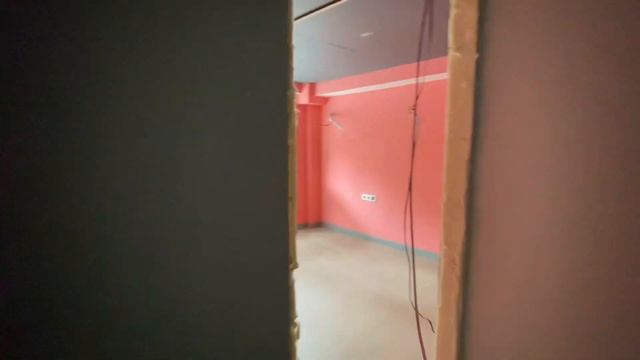 Двухуровневое помещение под коммерцию в Ялте у Пионерского парка смотреть онлайн