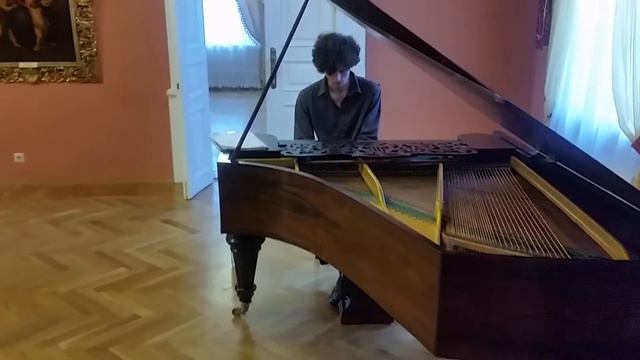 Разыгрывается Лео ринг смотреть онлайн