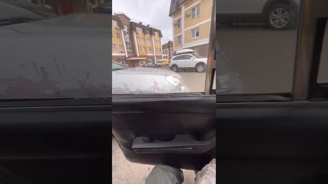 КАК ЛЕГКО УБРАТЬ КЛЕЙ ОТ ТОНИРОВКИ смотреть онлайн