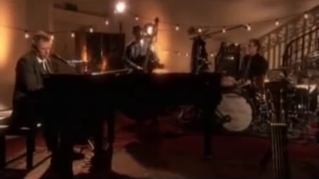 Hugh Laurie Sings the Blues - St. James Infirmary_ from the смотреть онлайн