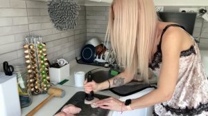 Кира хочет нарваться на двойку. Я жертва рекламы. Опять полиция? Спасаю собаку.