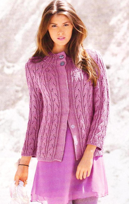 Модный ажурный жакет регланом снизу спицами. смотреть онлайн