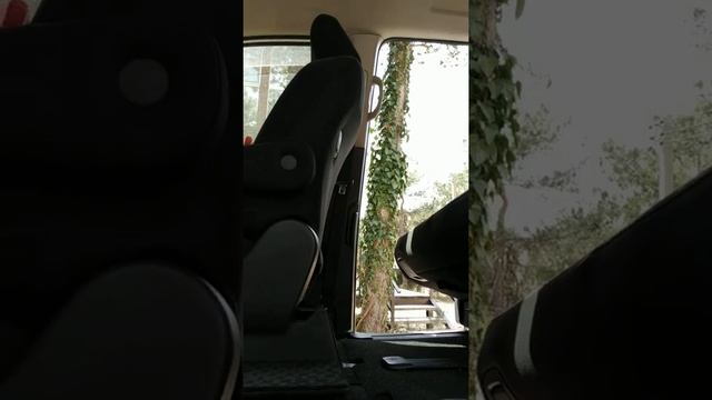 Toyota Voxi 2010г. Шумоизоляция кузова. 2 ряда задних сидений. смотреть онлайн