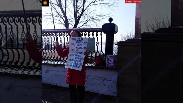 Как много в жизни мишуры, и как, по сути, нужно мало. смотреть онлайн