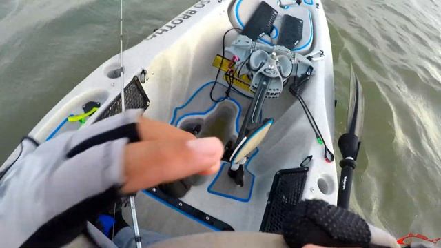 Quick Kayak Fishing Trip with Matrix Shad смотреть онлайн