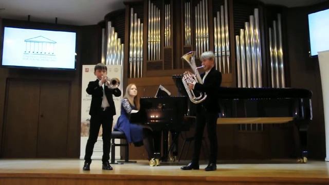 В.Щелоков "Два товарища" Дуэт Плехановы Глеб и Матвей (11 и 10 лет)_09.01.2018 смотреть онлайн