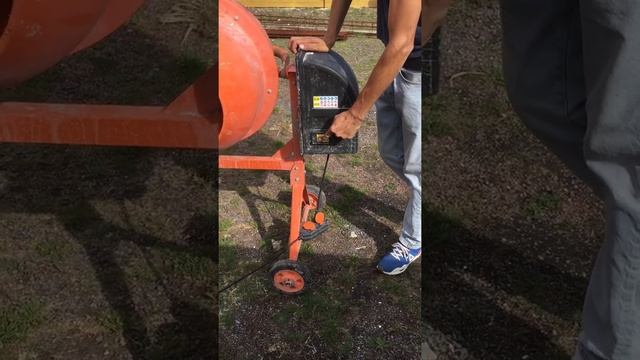 Bétonnière Vidal смотреть онлайн