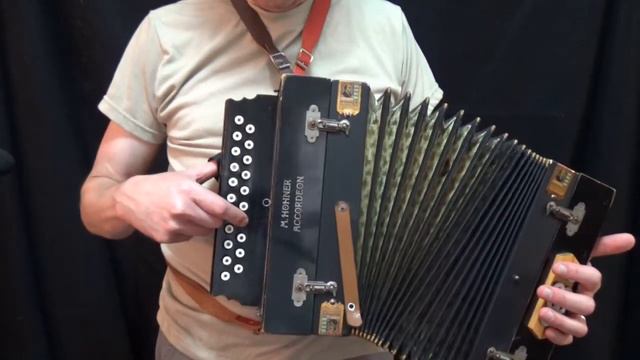 Demo of antique Hohner 2 row Diatonic Accordion Keys of A and D. What sound each button makes. смотреть онлайн