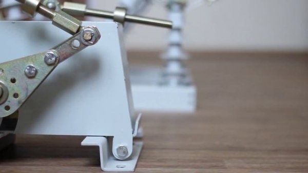 Разъединитель РЛК 10/400