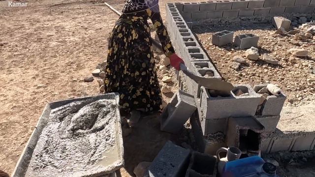 Action of the evil husband with the second wife to take over the land and house from the first wife смотреть онлайн