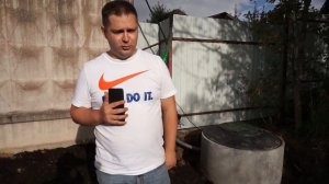 Участок в низине, отводить воду некуда. Водоотводные лотки, принудительный дренаж и отсыпка