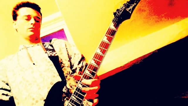 RiffMaster-Shreddy shreds some mo tasty licks смотреть онлайн