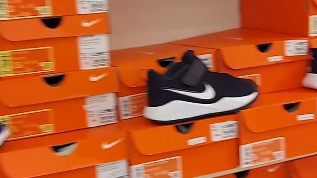 обзор спортивной одежды Adidas. NIKE . ТУРЦИЯ АНТАЛИЯ смотреть онлайн