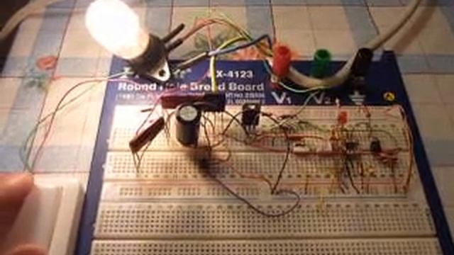 Диммер с регулировкой от штатного выключателя на PIC12F629 смотреть онлайн