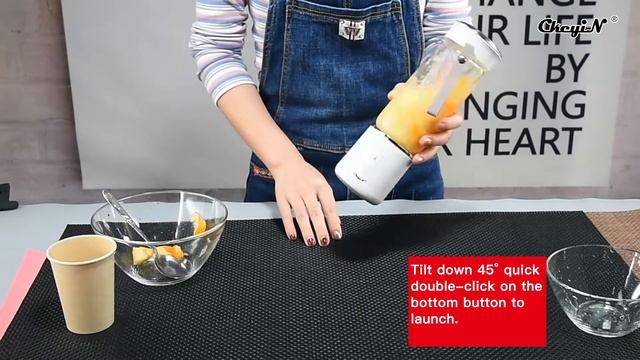 Portable Blender with 6 Blades USB Rechargeable Fruit Mixing Machine Travel Juicer for Shakes смотреть онлайн