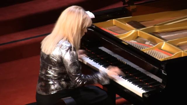 Marta Lledo, Piano Performs: Osvaldo Pugliese - La Yumba