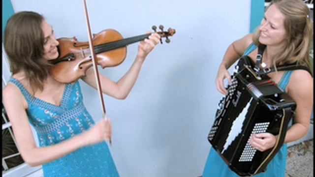 Djävulspolska av Pekkos-Per. Rebecca Karlén & Åsa Arvidsson смотреть онлайн