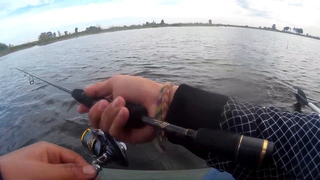 Ловля окуня на волкер смотреть онлайн