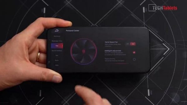 Red Magic 5G Review 144hz Fan Cooled Gaming Beast!