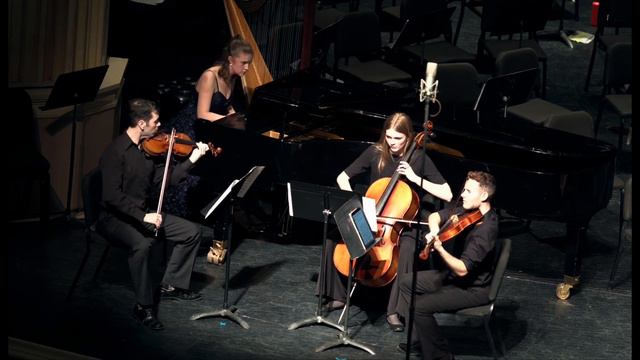 Haley Lauritzen Collab Piano 2024 смотреть онлайн