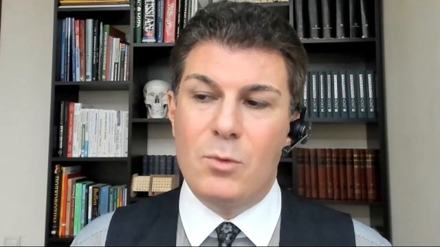 Дважды два 035. Сценарный анализ. Максим Мухтаров и Олег Брагинский смотреть онлайн