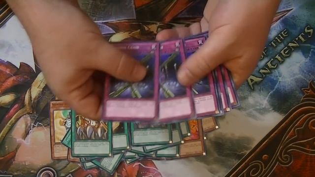Yugioh Deck Building Challenge - Saga of the Blue Eyes White Dragon смотреть онлайн
