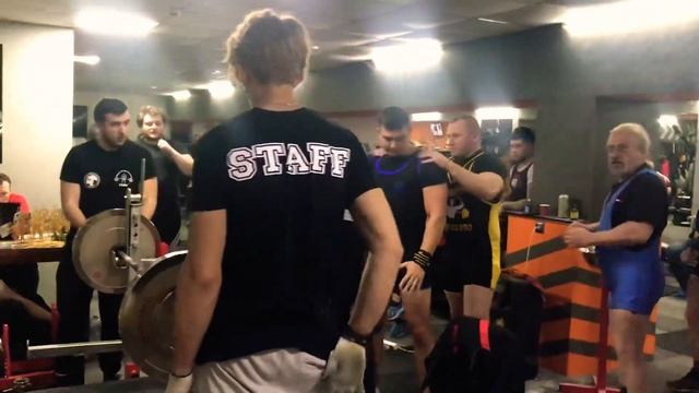 Жим штанги лежа вес 140 гк смотреть онлайн