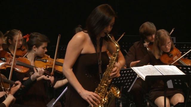 Jerzy Derfel - Mała Sonata e-moll na saksofon altowy i kwintet smyczkowy - część III Rondo смотреть онлайн